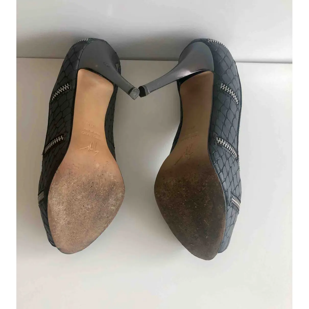 Leather sandals Giuseppe Zanotti