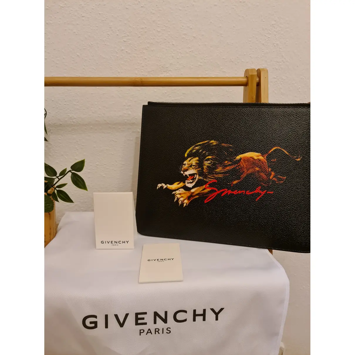 Luxury Givenchy Clutch bags Women