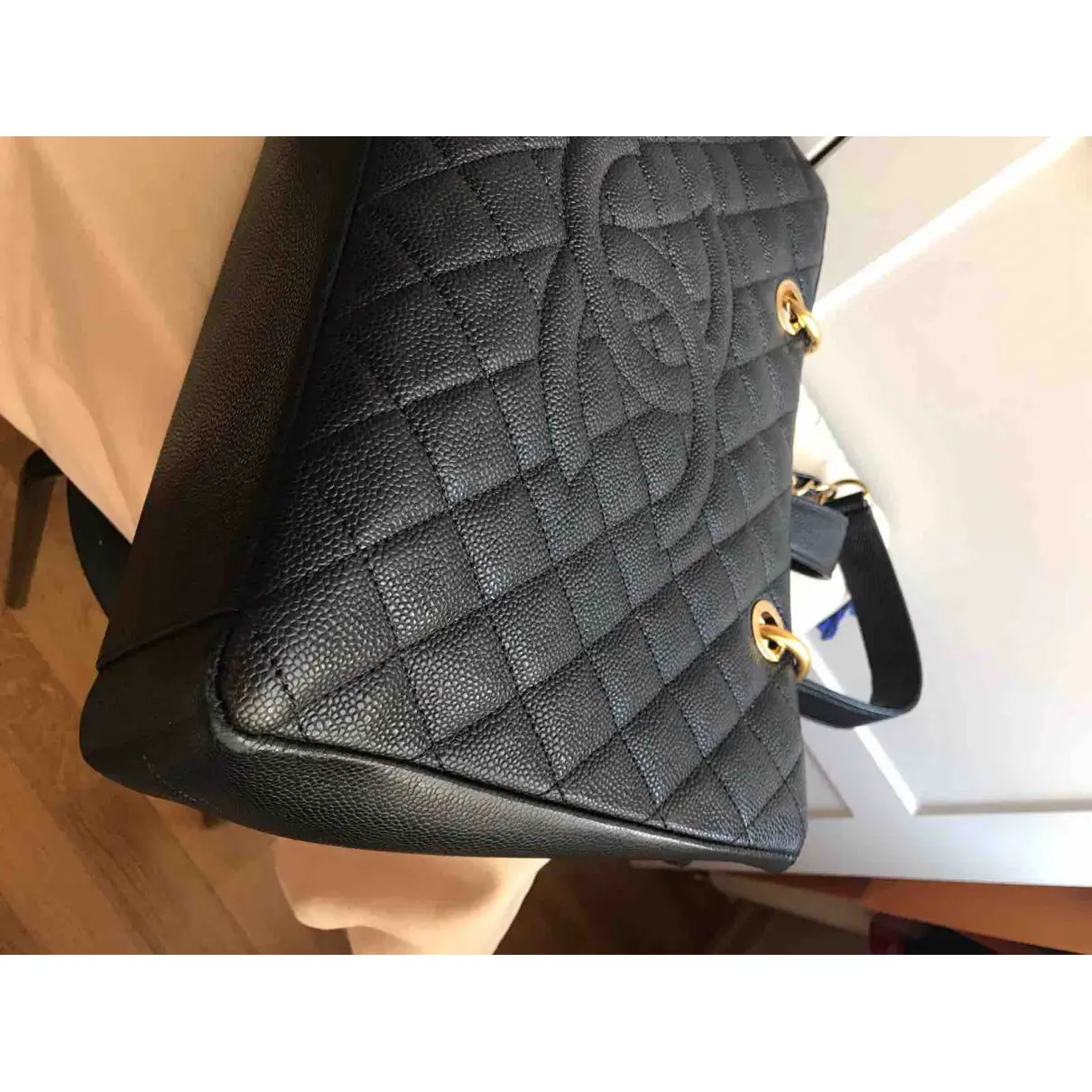 Buy Chanel Grand shopping leather handbag online