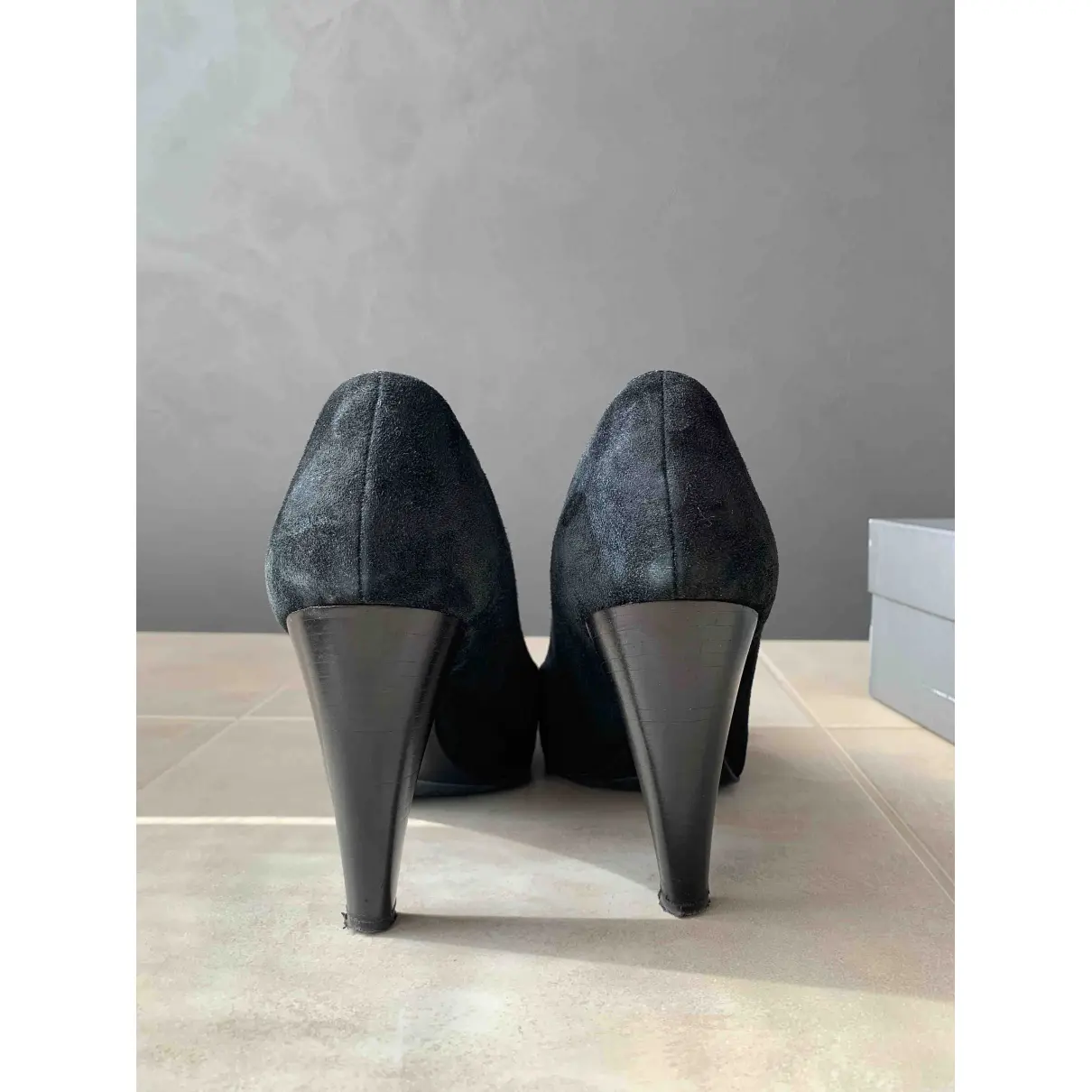 Leather heels Grey Mer