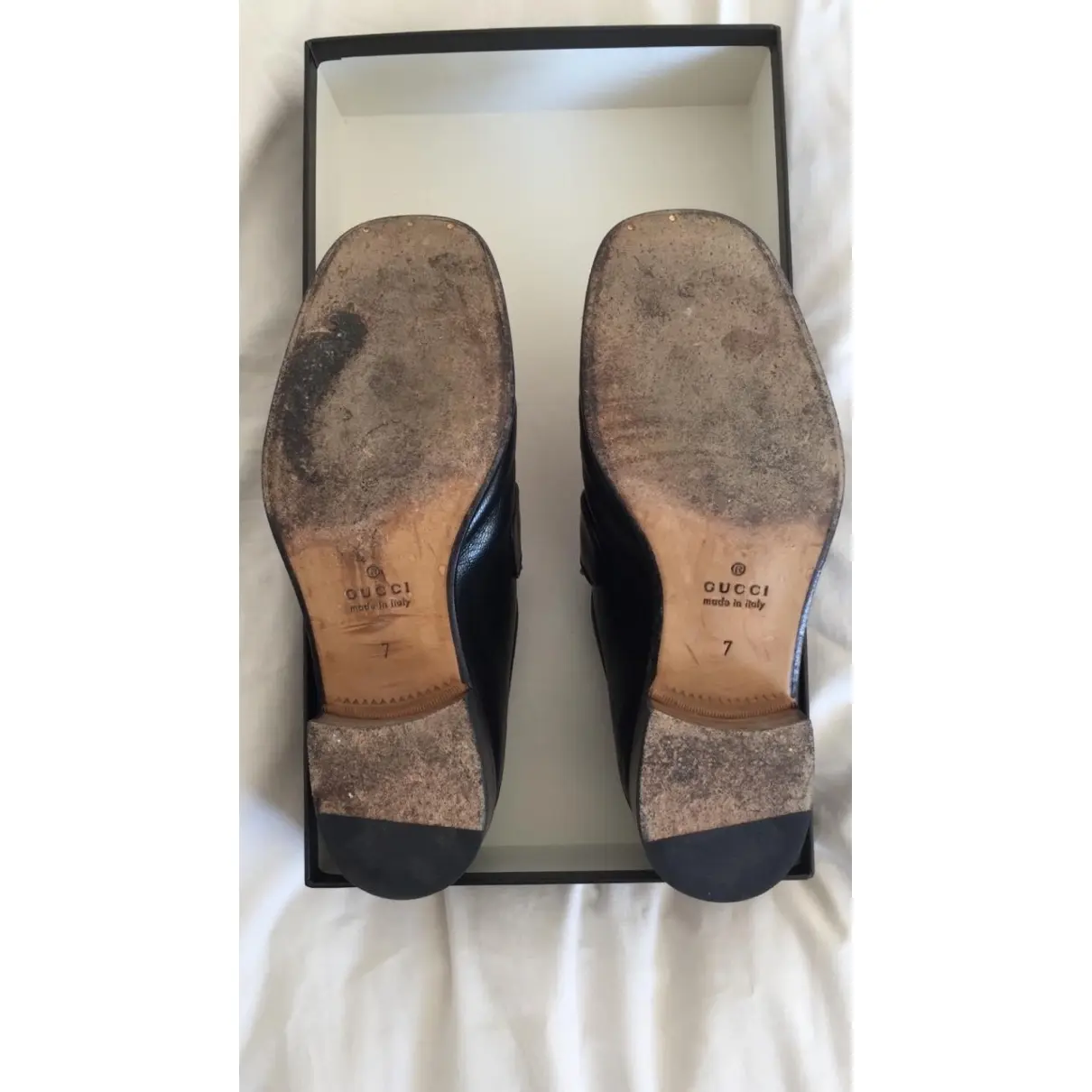 Buy Gucci Leather flats online