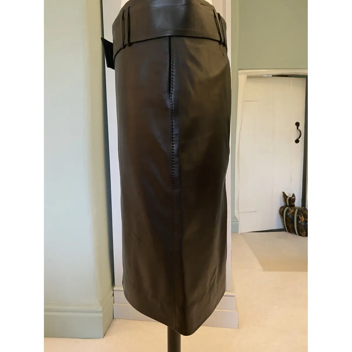 Leather mid-length skirt Gucci