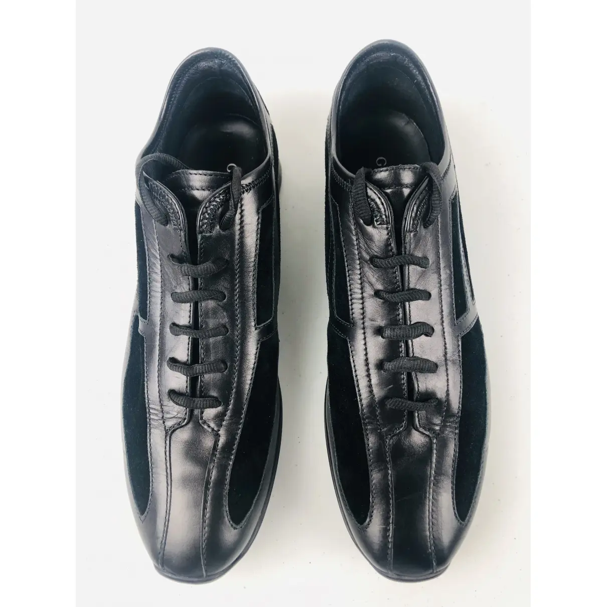 Buy Gucci Leather trainers online - Vintage