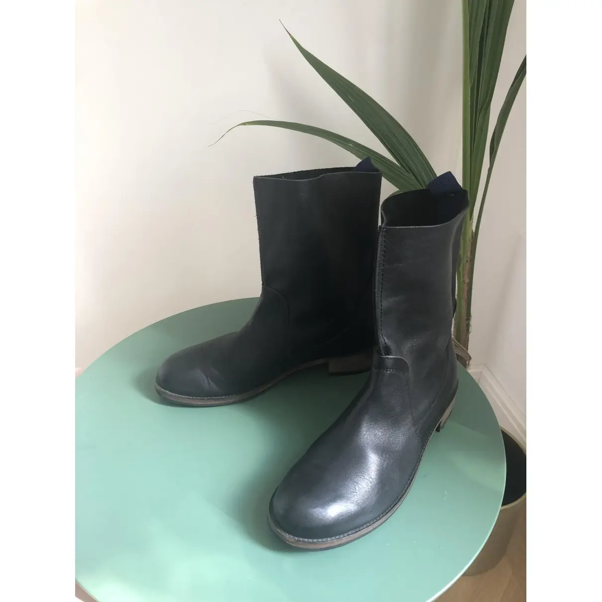 Hugo Boss Leather ankle boots for sale