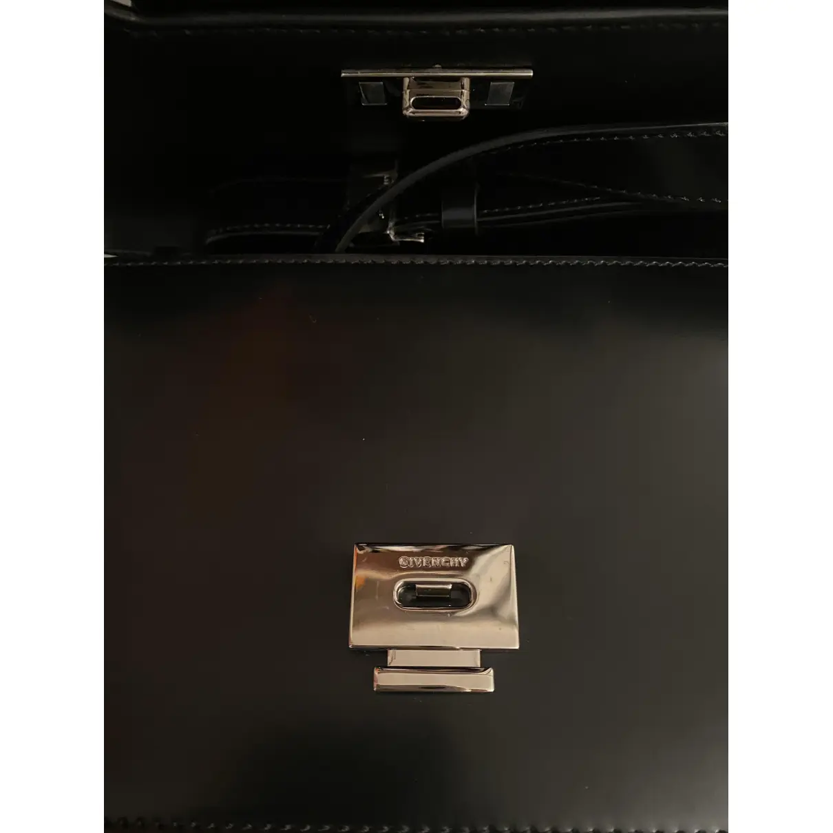 Infinity leather crossbody bag Givenchy