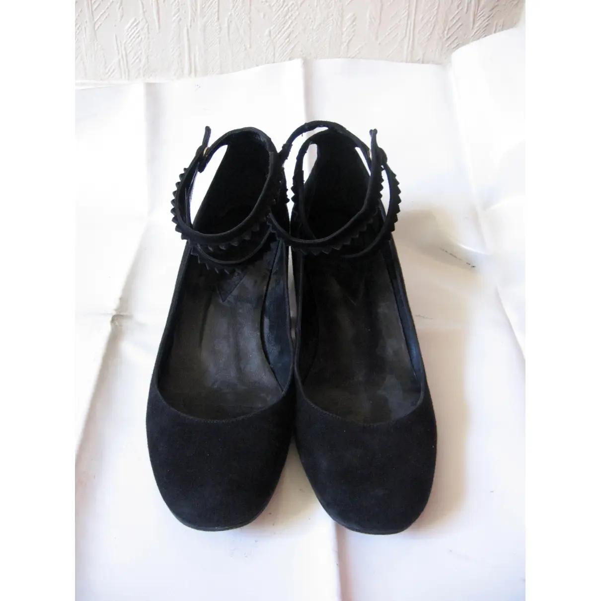 Karine Arabian Leather heels for sale