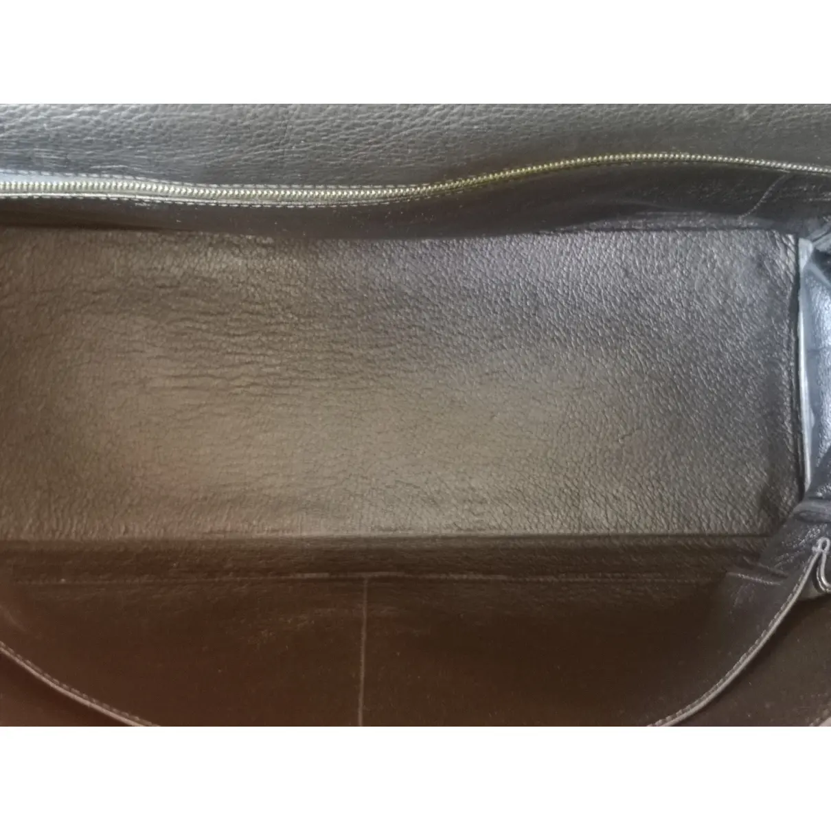 Buy Hermès Kelly 40 leather handbag online - Vintage