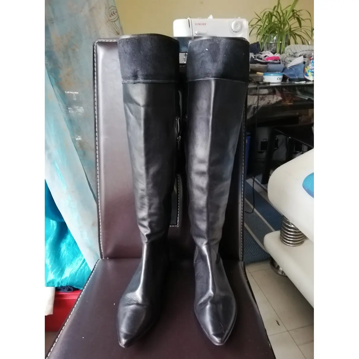 Buy Le Cuir Perdu Leather boots online