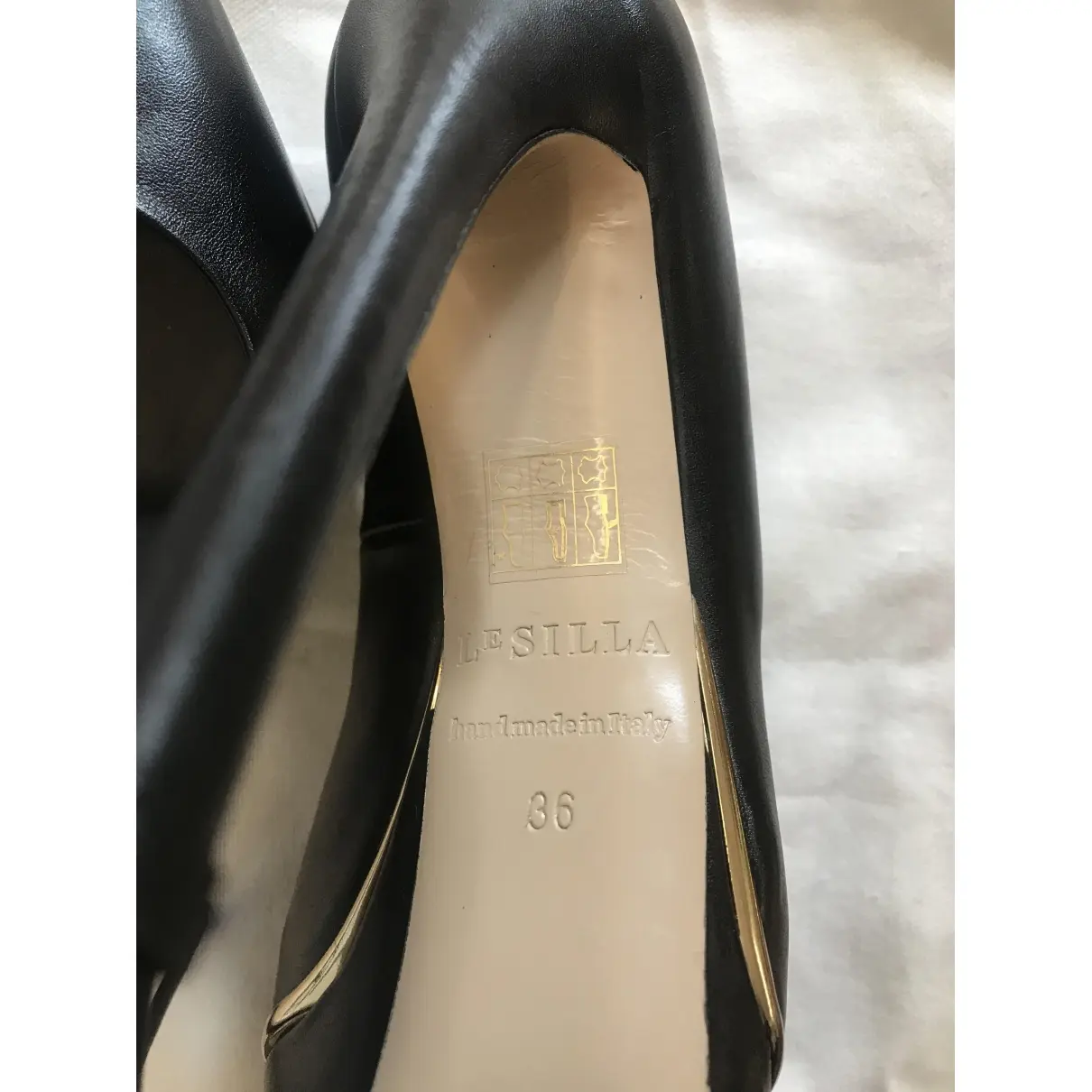 Buy Le Silla Leather heels online