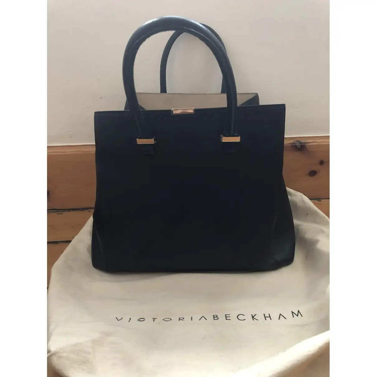 Buy Victoria Beckham Liberty leather handbag online