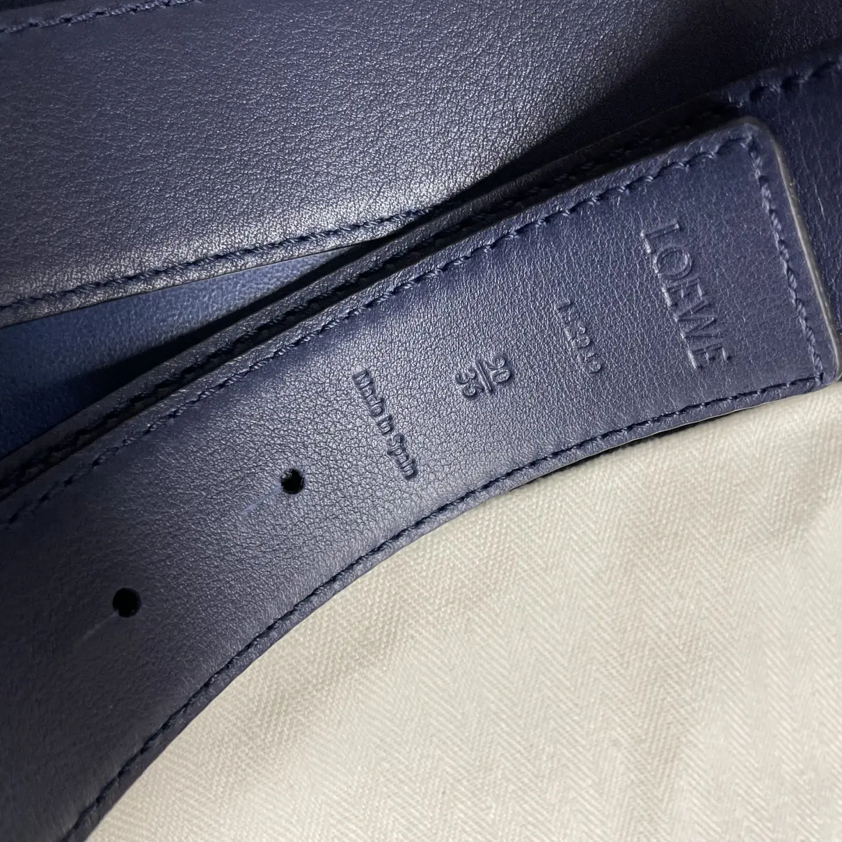 Leather belt Loewe