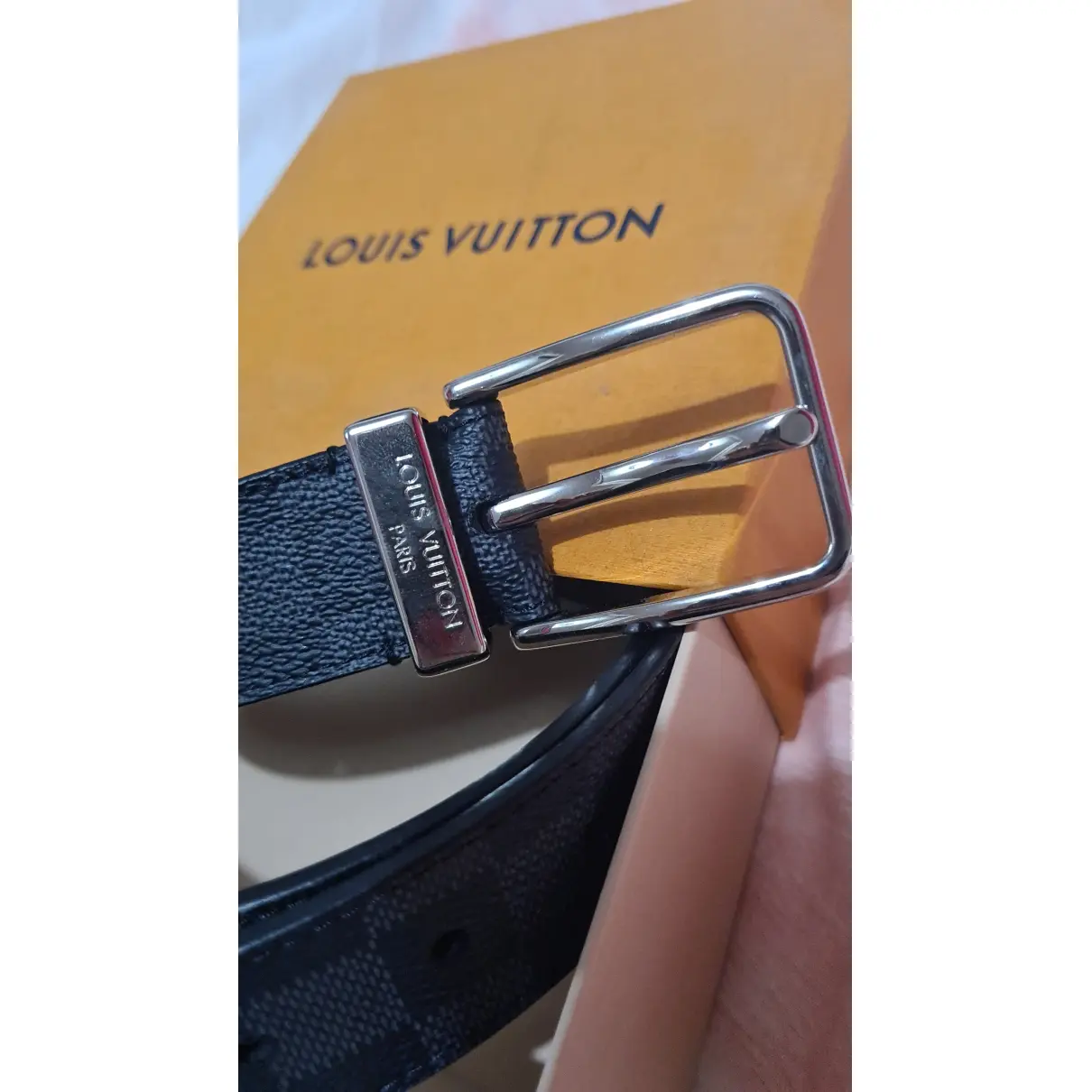 Buy Louis Vuitton Leather belt online