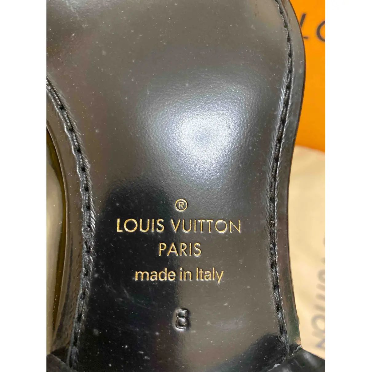 Luxury Louis Vuitton Lace ups Men