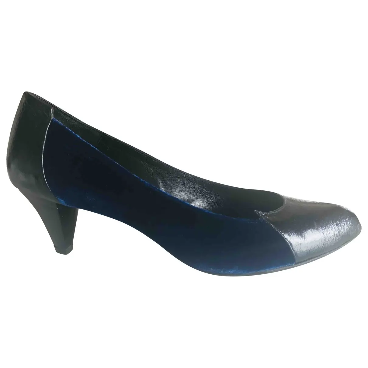 Leather heels Maloles