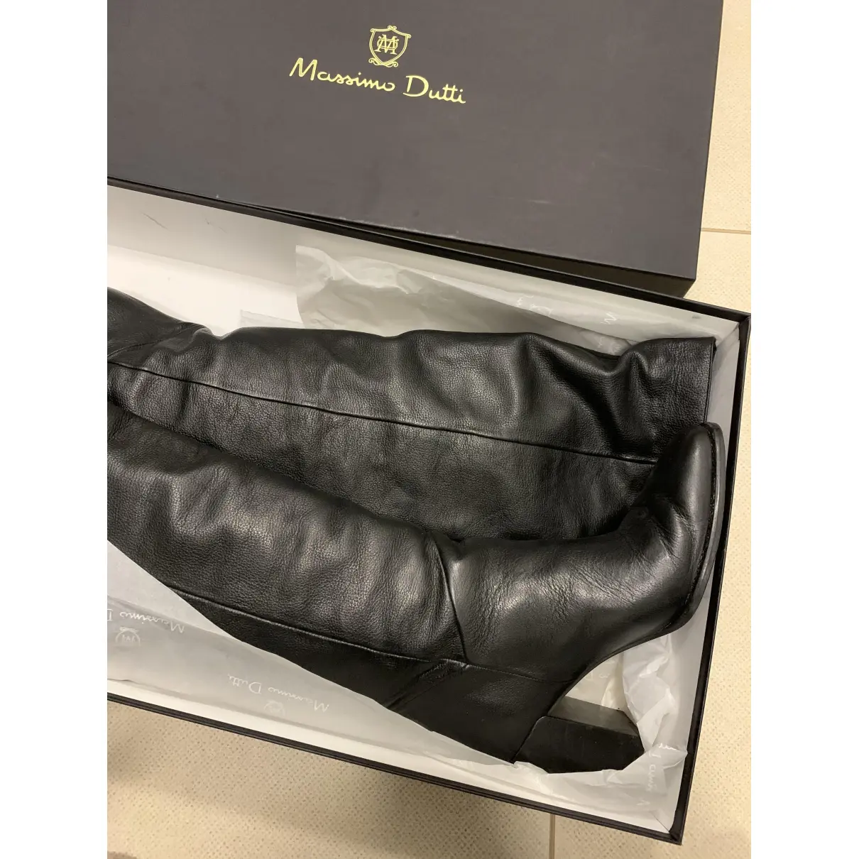 Leather boots Massimo Dutti