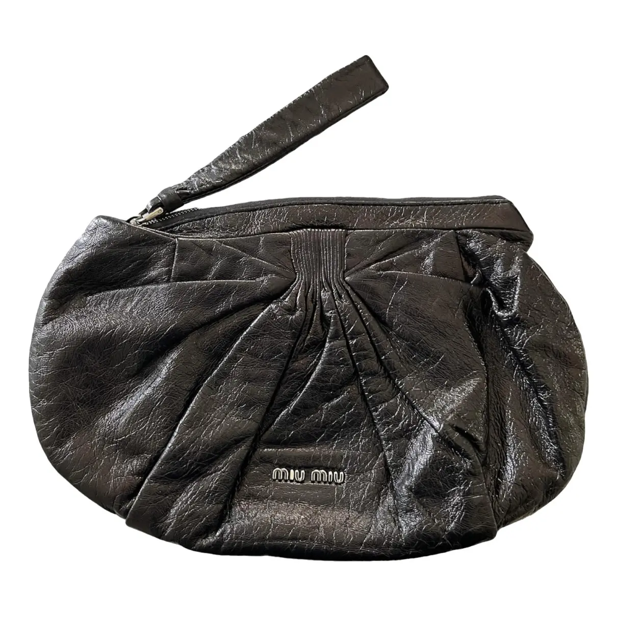Matelassé leather clutch bag