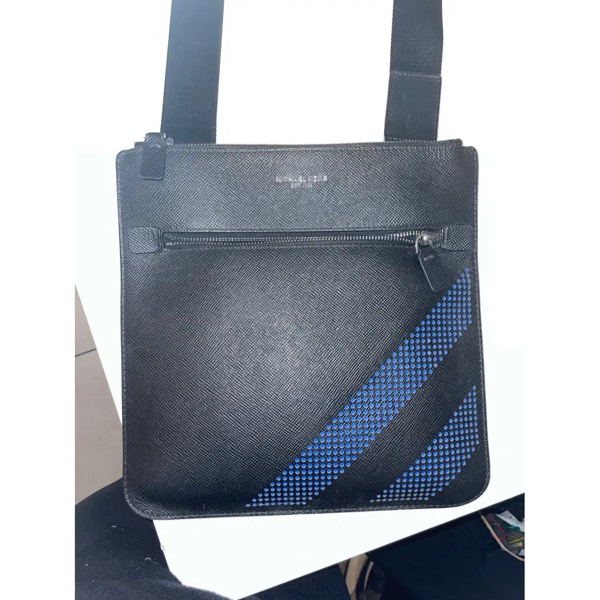 Buy Michael Kors Leather bag online