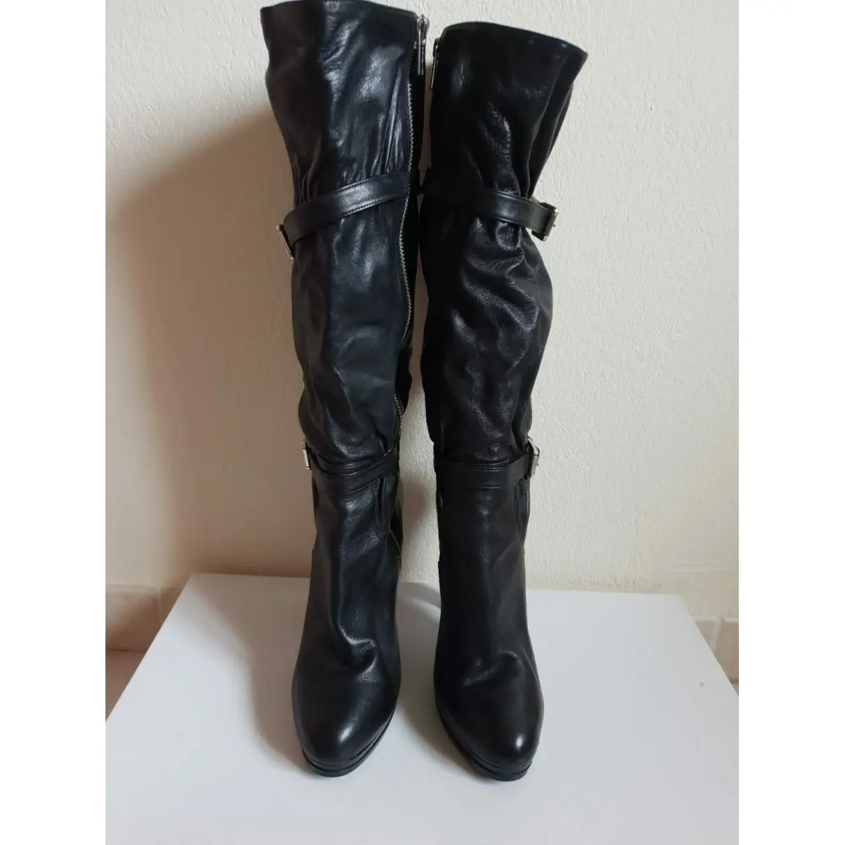 Buy Michael Kors Leather boots online