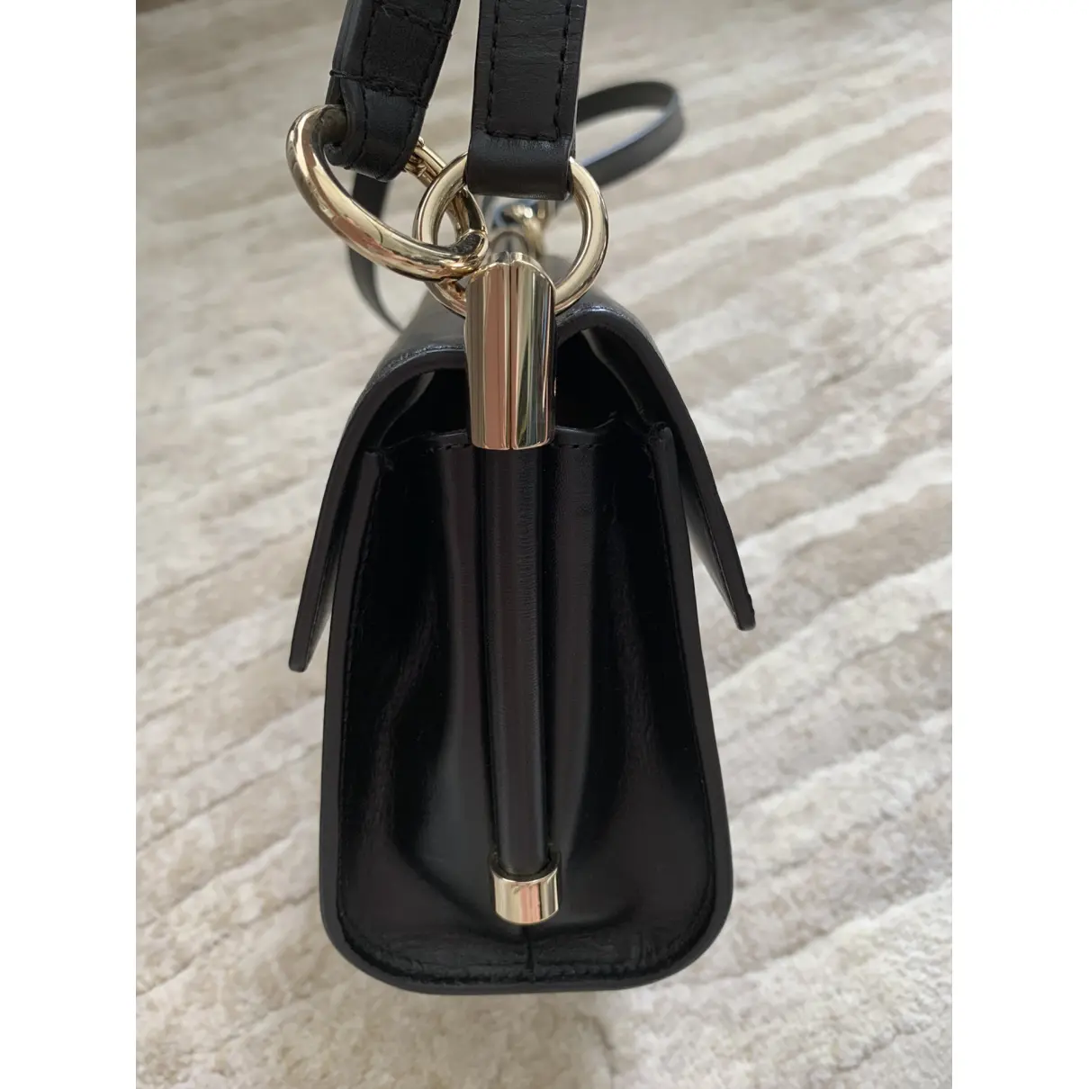 Mini sac viv sellier leather handbag Roger Vivier