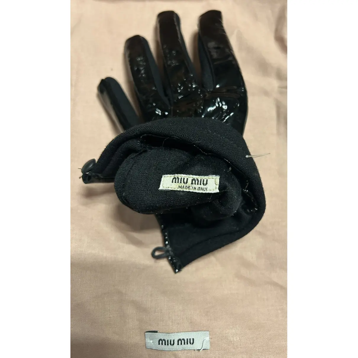 Luxury Miu Miu Gloves Women