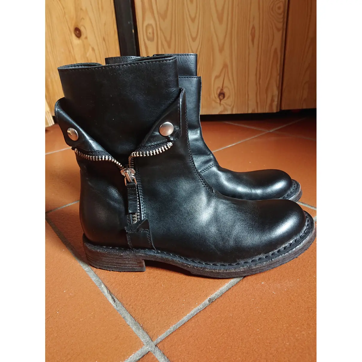 Buy Moma Leather biker boots online