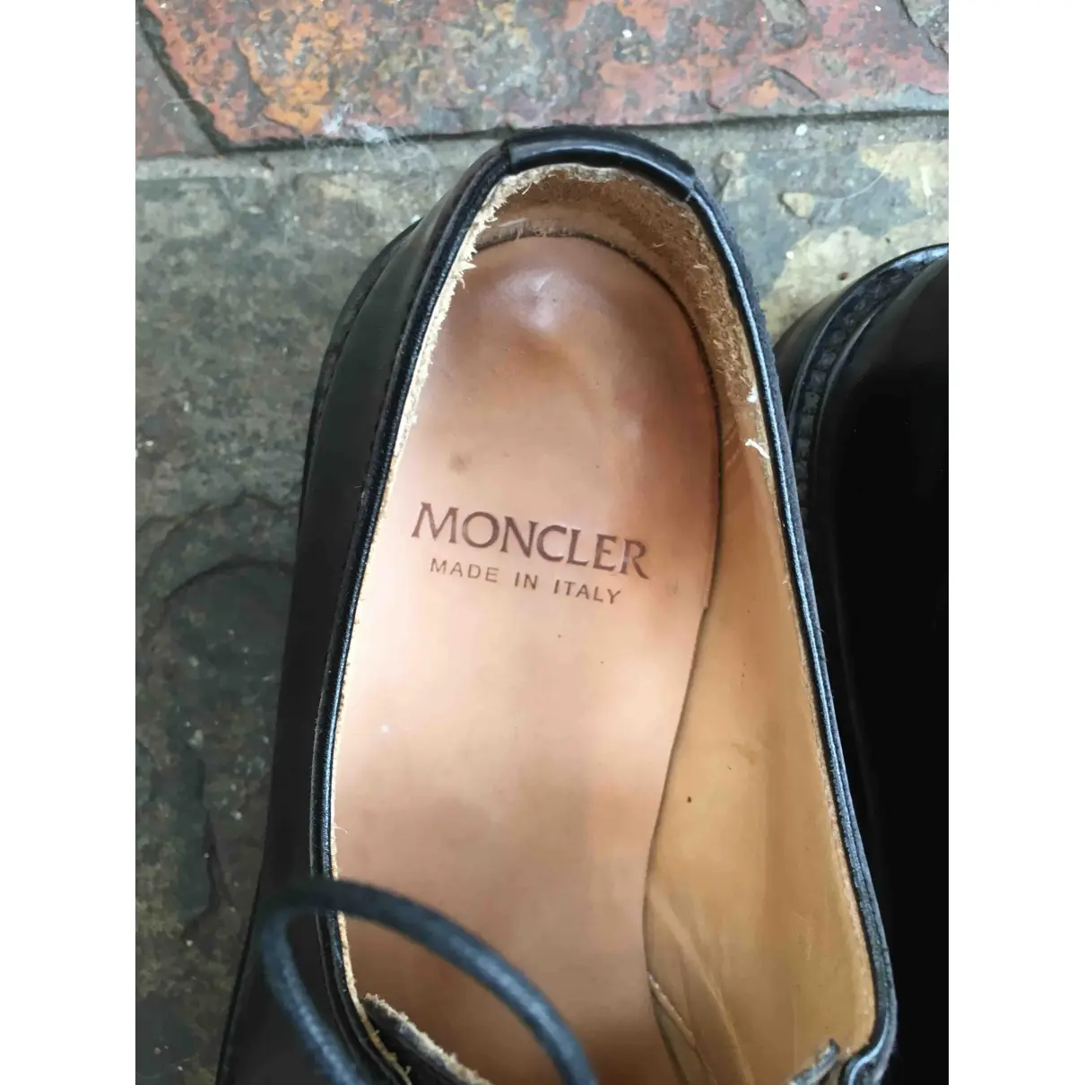 Buy Moncler Leather flats online
