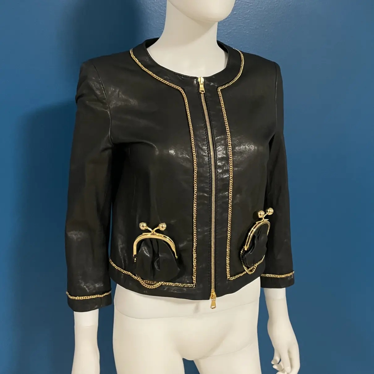 Leather short vest Moschino - Vintage