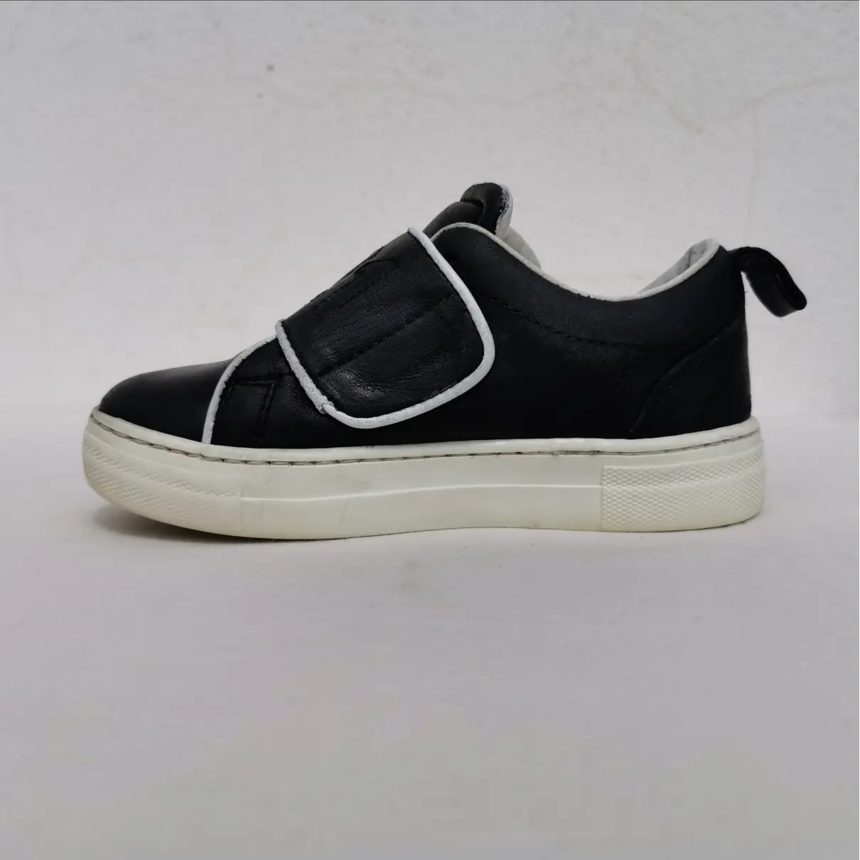 N°21 Leather trainers for sale