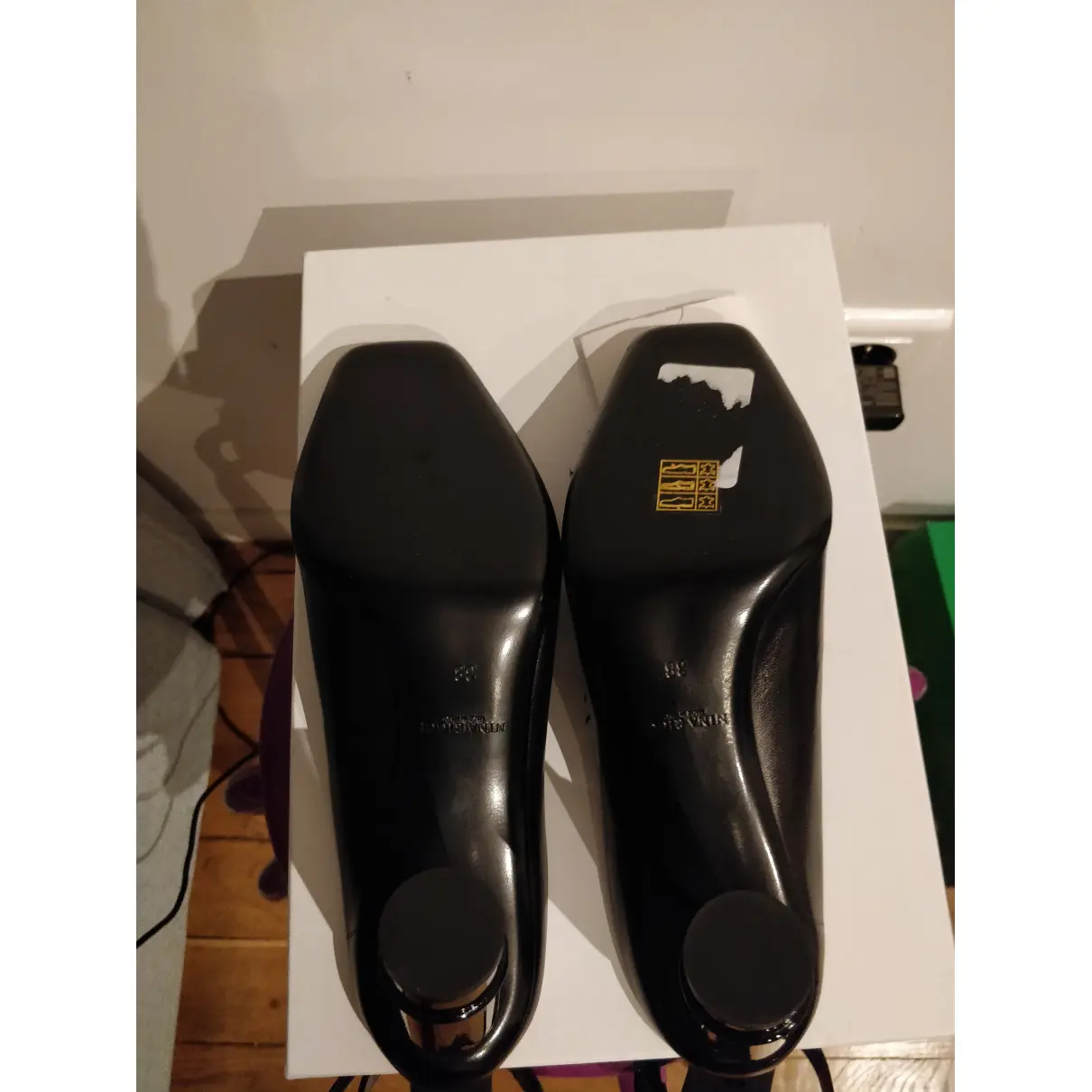 Leather heels Nina Ricci