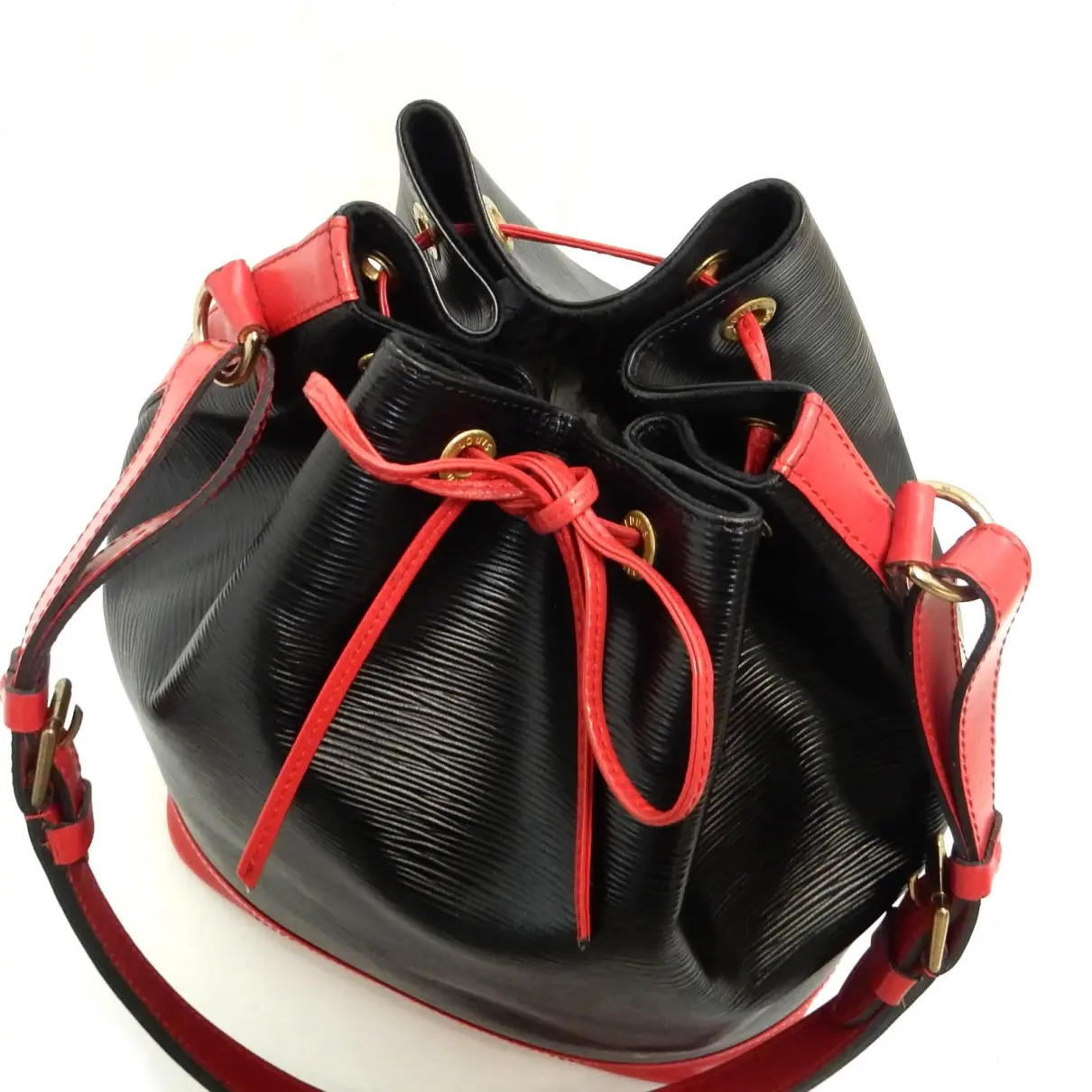 Louis Vuitton Noé leather handbag for sale