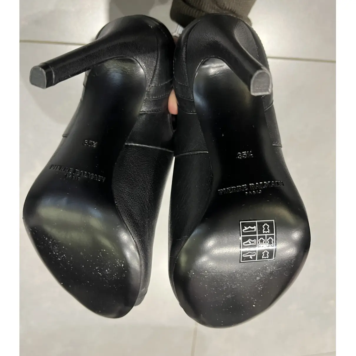 Leather sandals Pierre Balmain - Vintage