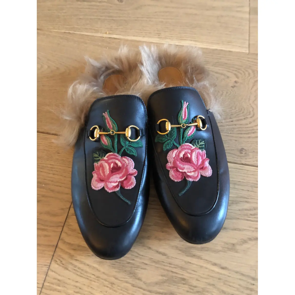 Buy Gucci Princetown leather sandals online