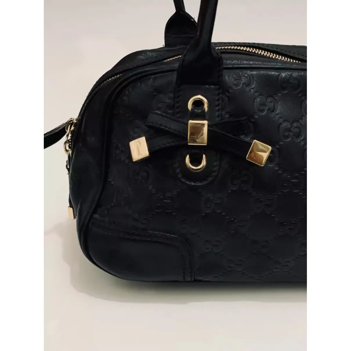 Buy Gucci Princy leather handbag online