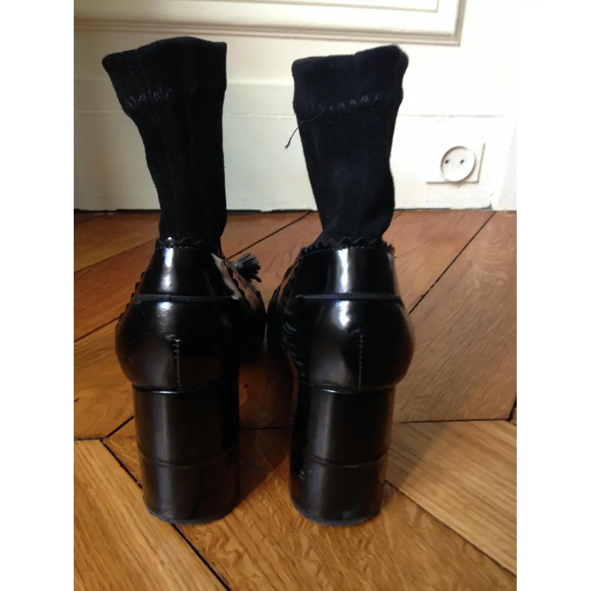 Buy Robert Clergerie Leather ankle boots online