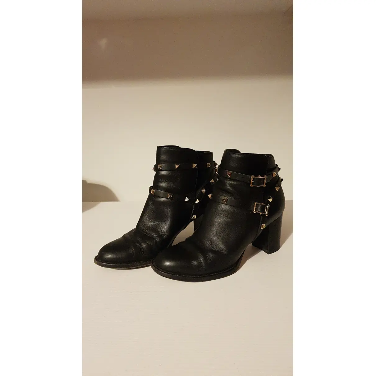 Buy Valentino Garavani Rockstud leather ankle boots online