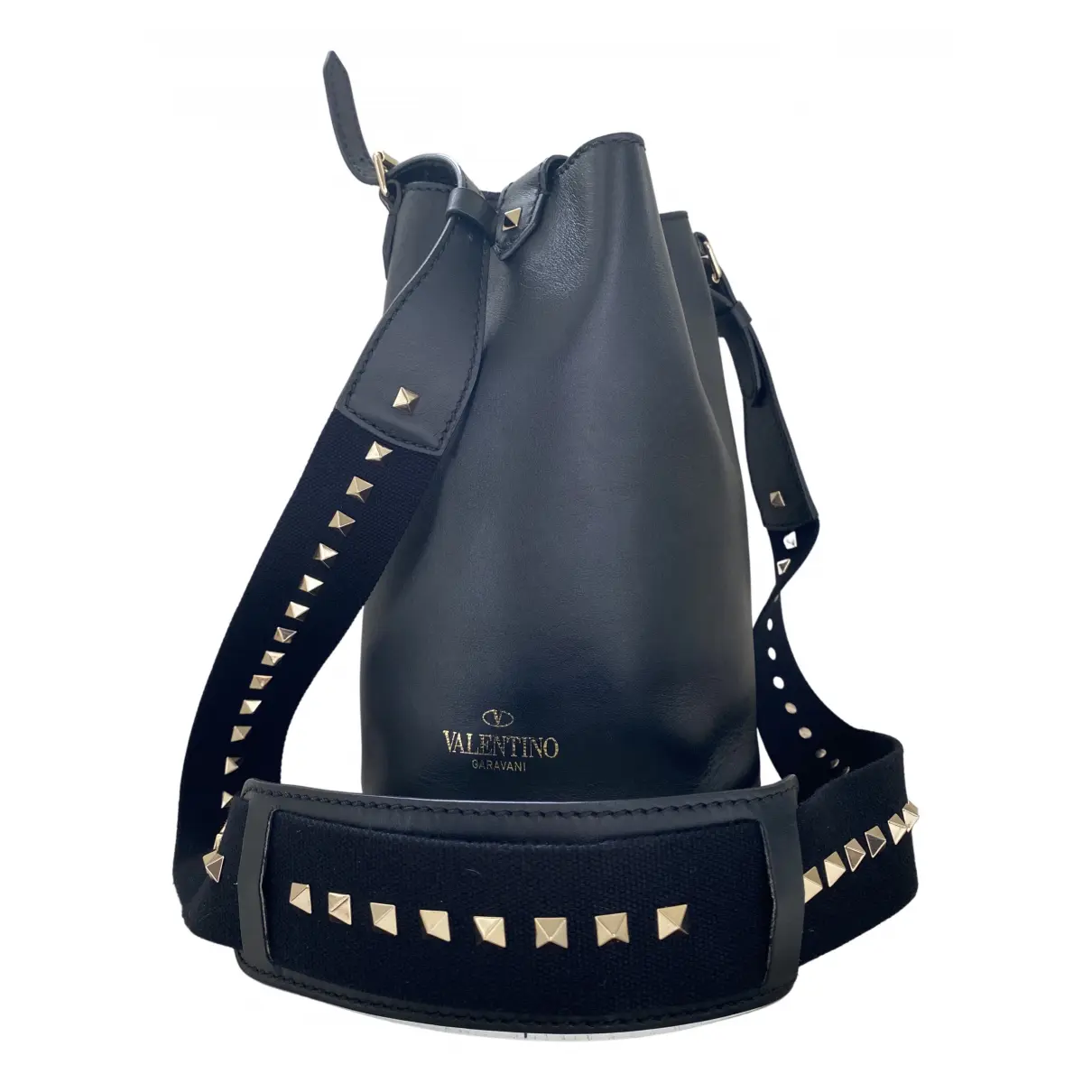 Rockstud leather handbag Valentino Garavani