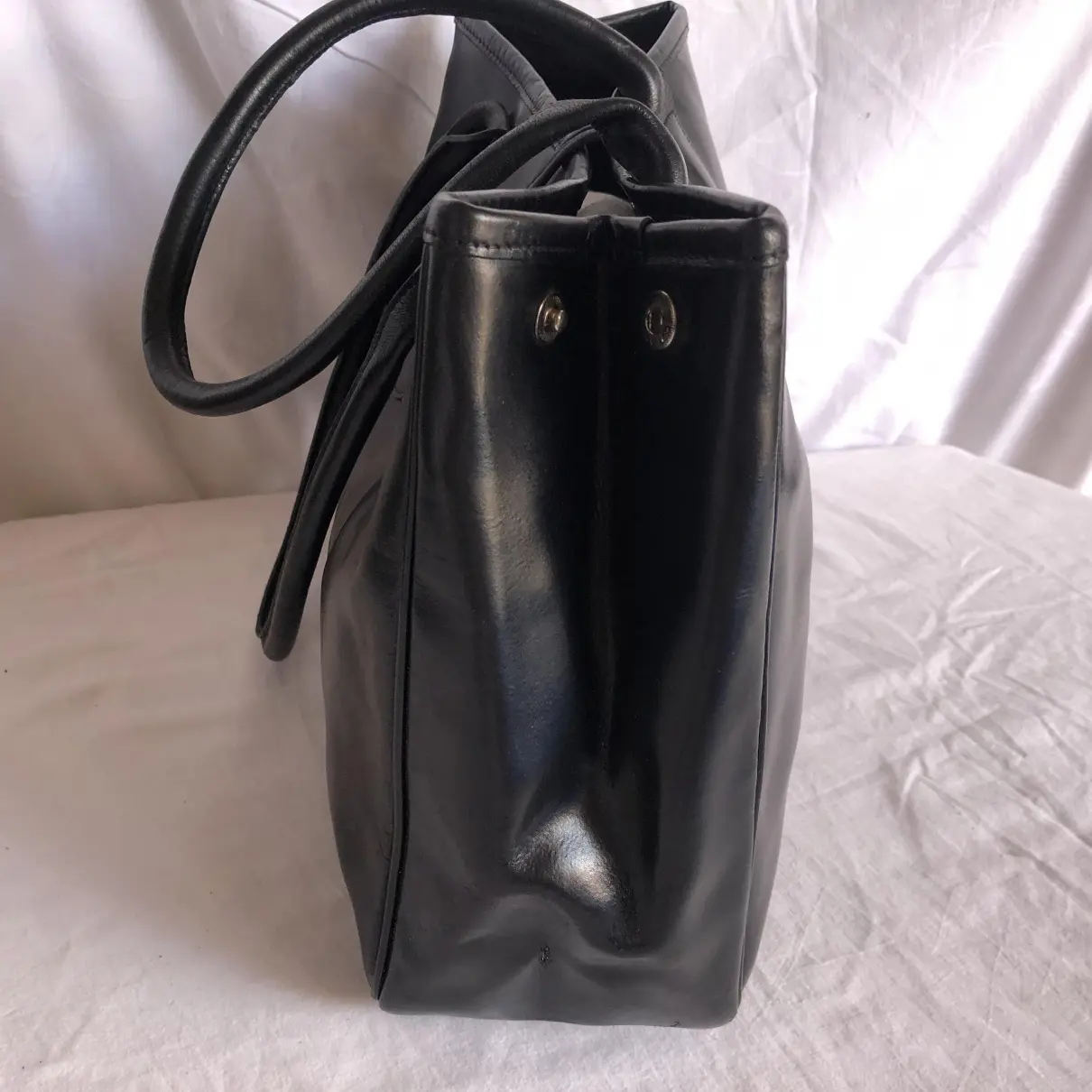 Buy Longchamp Roseau leather bag online - Vintage