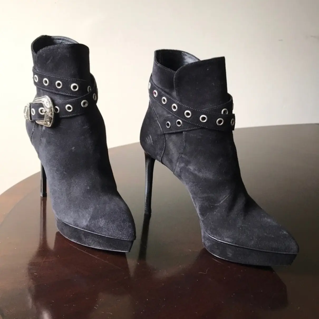 Luxury Saint Laurent Ankle boots Women - Vintage