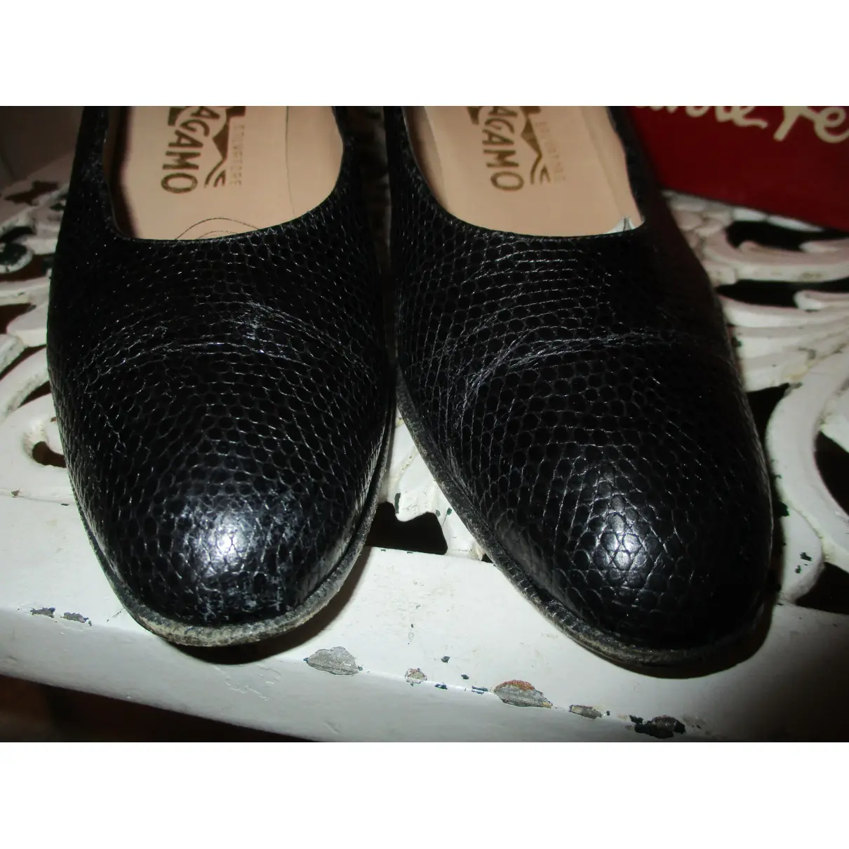 Buy Salvatore Ferragamo Leather heels online - Vintage