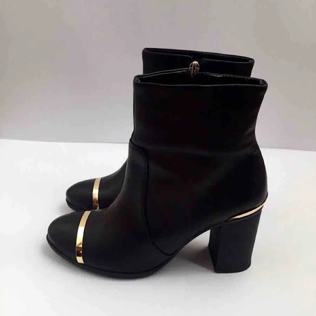 Buy Schutz Leather ankle boots online