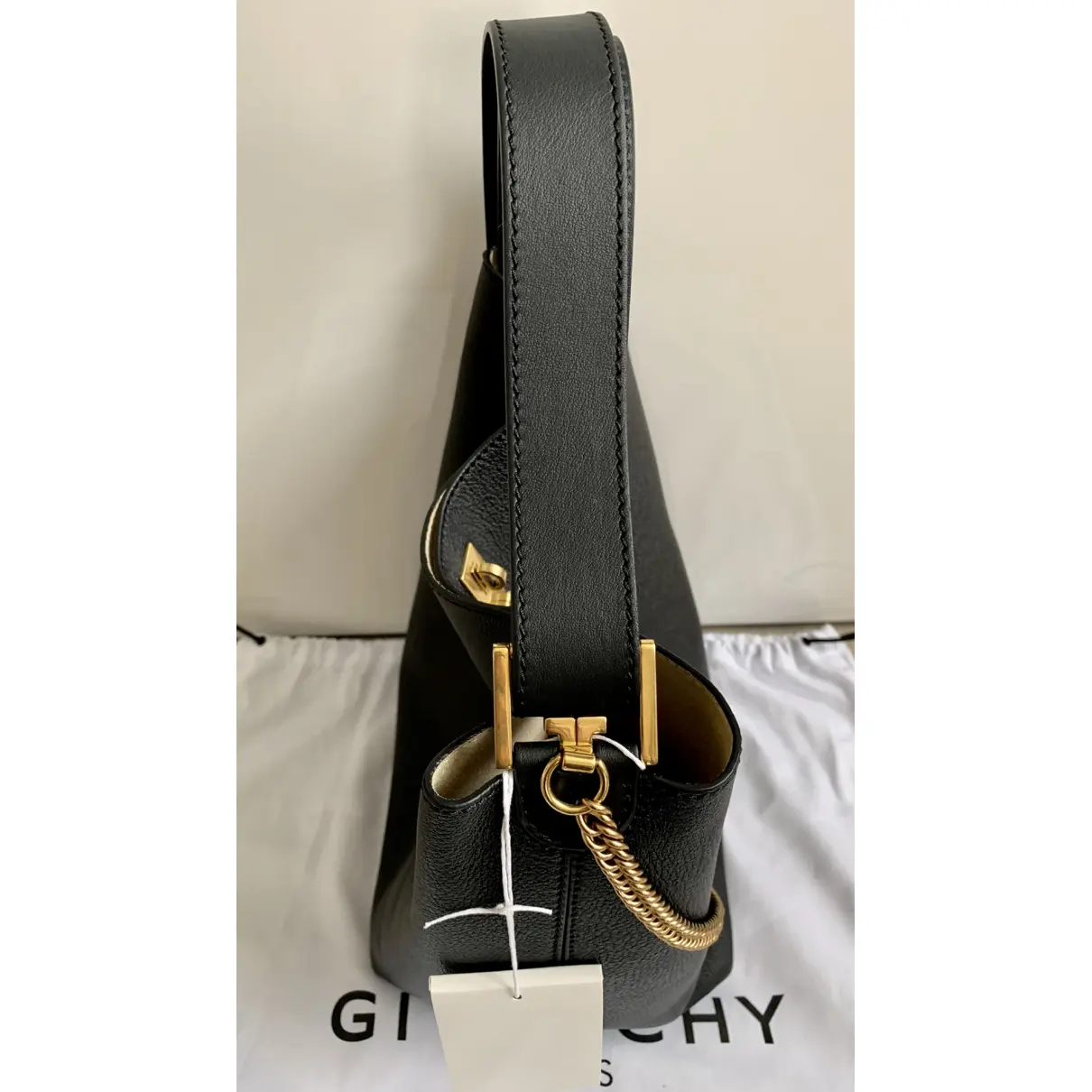 Seau GV Bucket leather handbag Givenchy