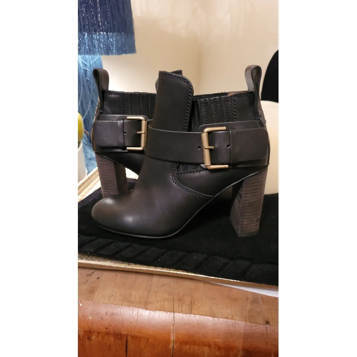 Leather ankle boots See by Chloé