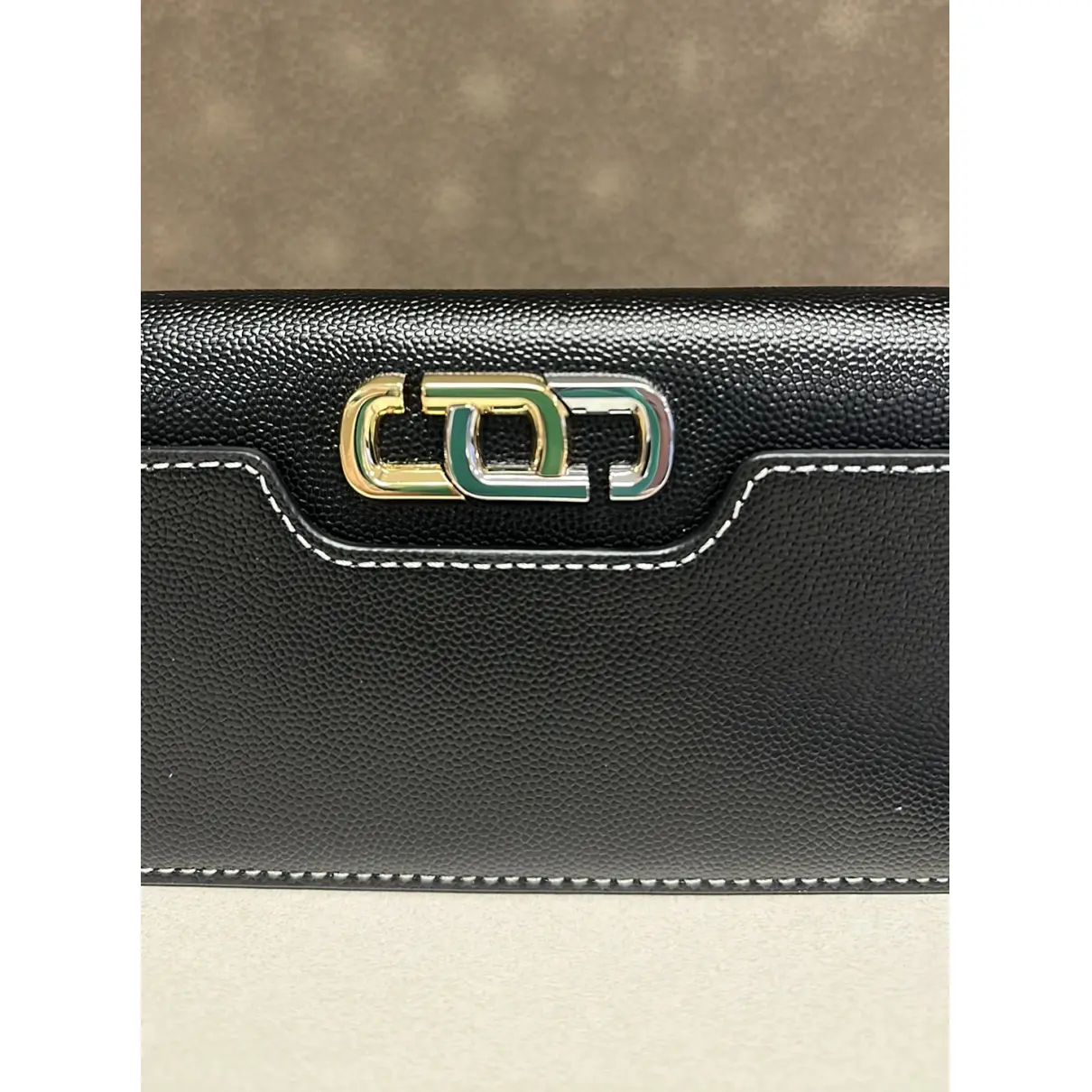 Buy Marc Jacobs Snapshot leather wallet online