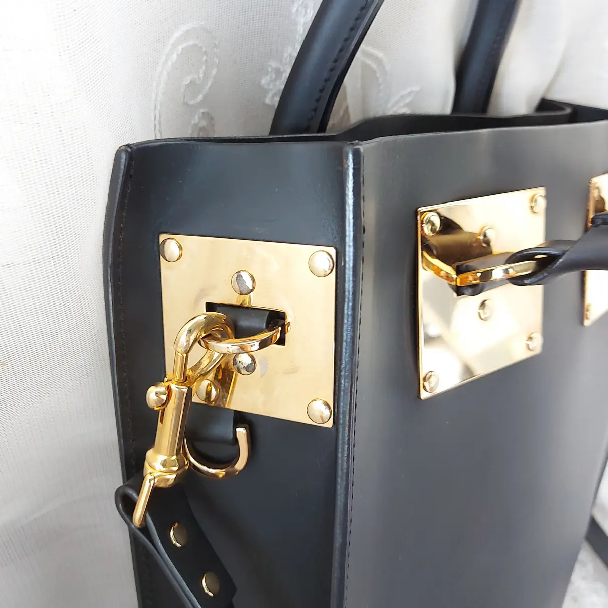 Luxury Sophie Hulme Handbags Women