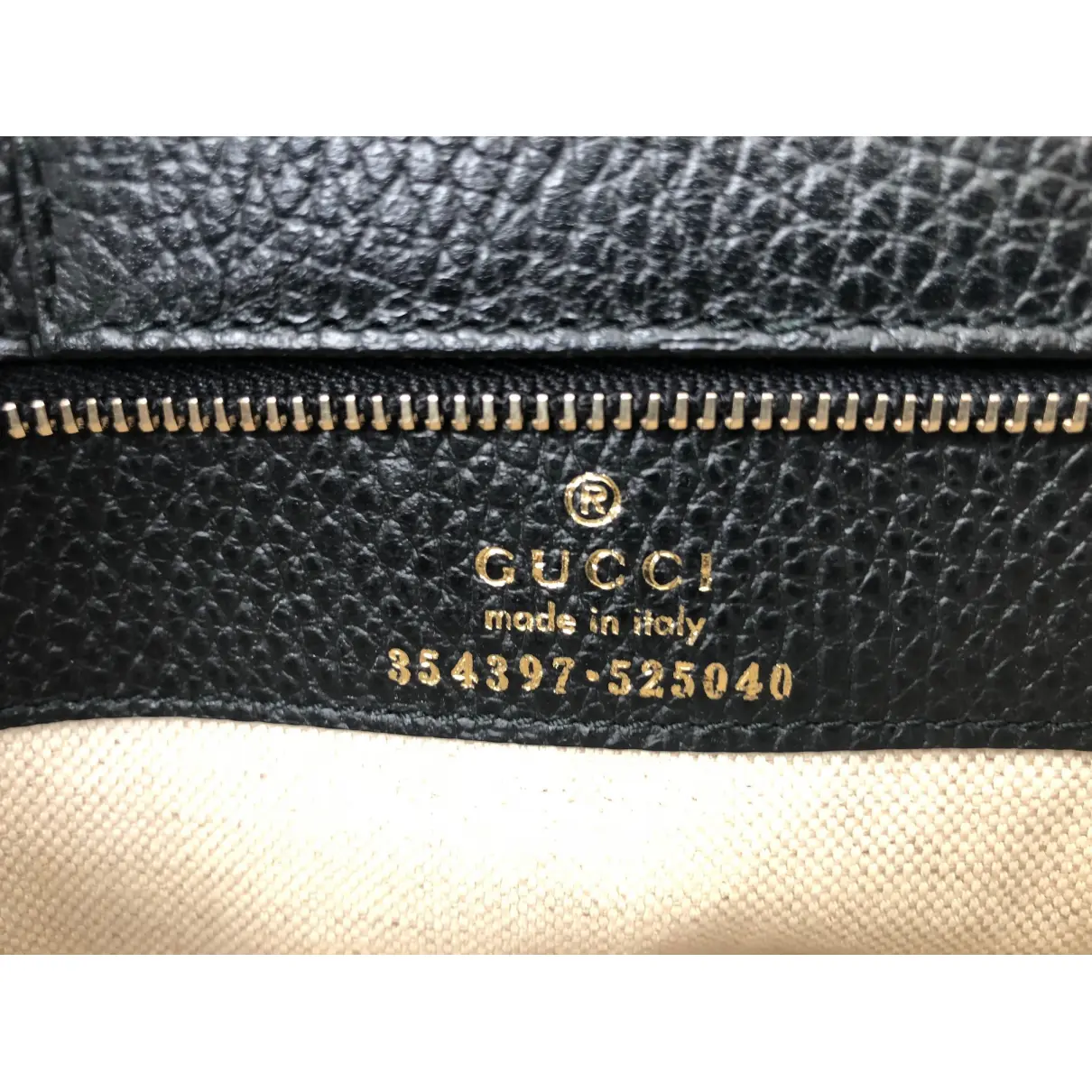 Swing leather handbag Gucci