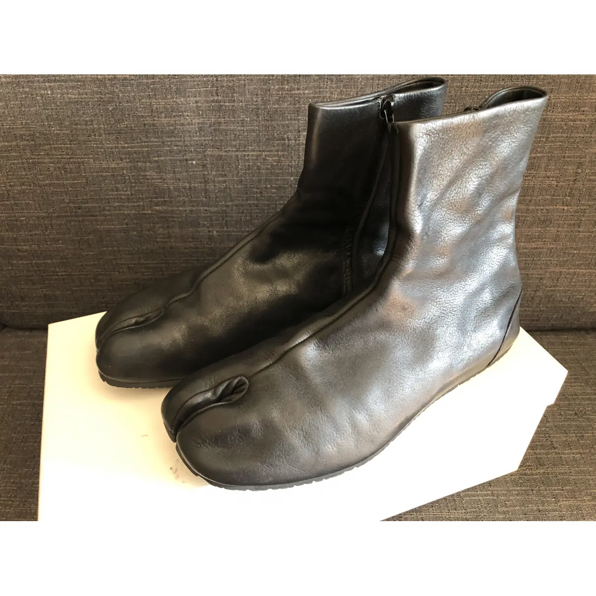 Buy Maison Martin Margiela Tabi leather boots online