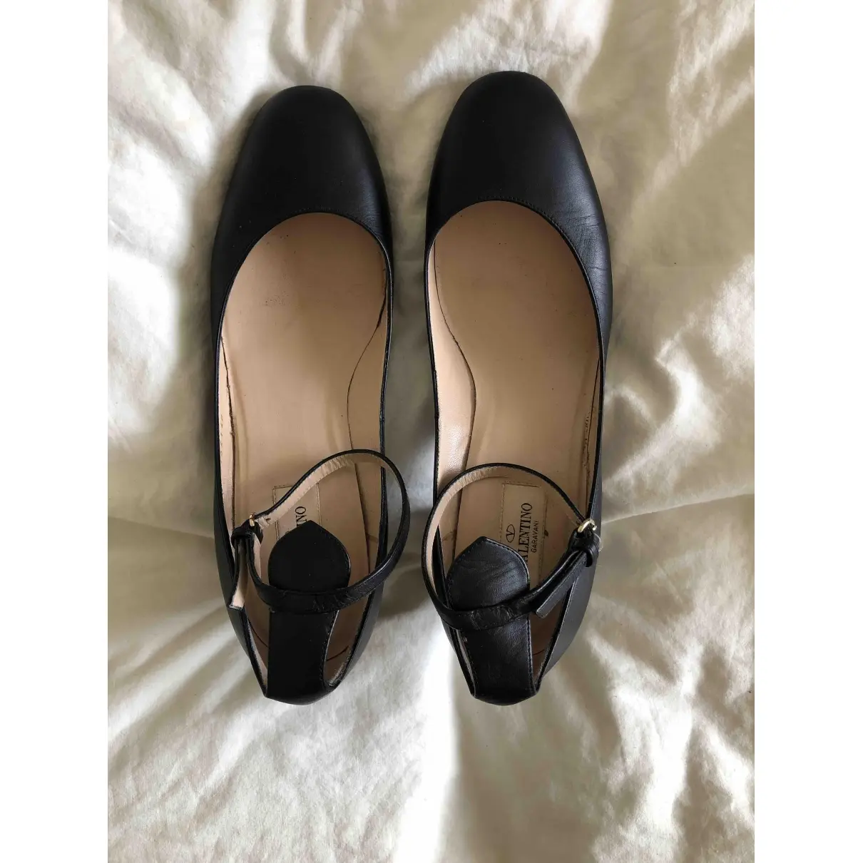 Buy Valentino Garavani Tango leather heels online
