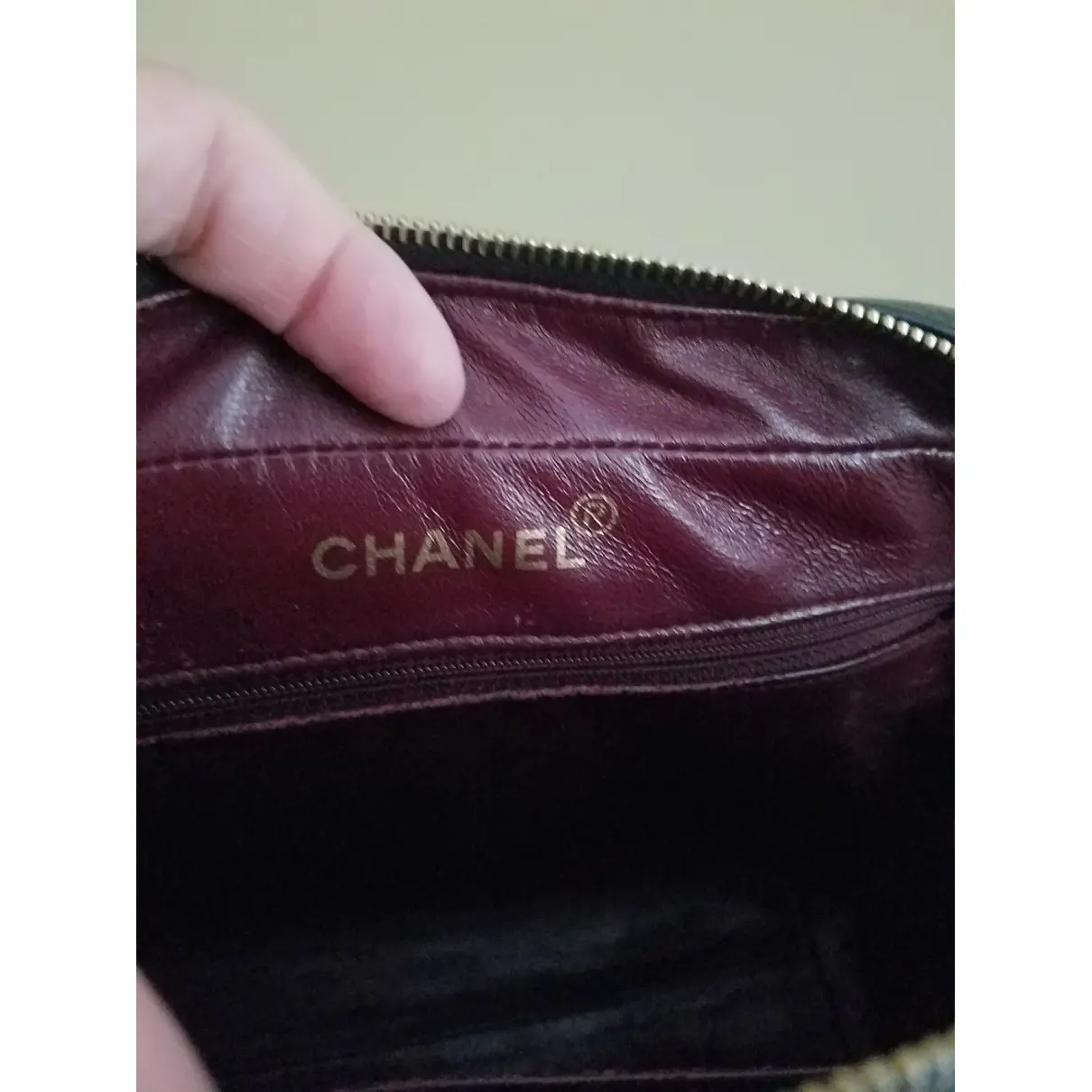 Buy Chanel Timeless/Classique leather bag online - Vintage