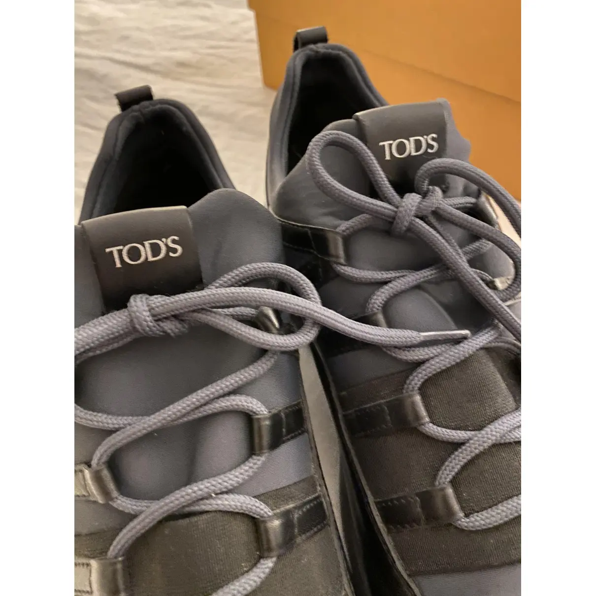 Buy Tod's Leather low trainers online