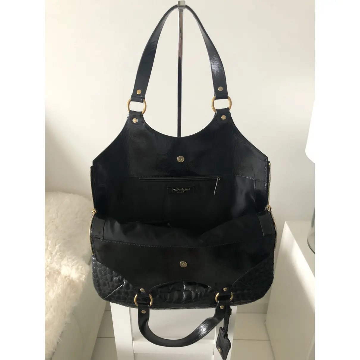 Buy Yves Saint Laurent Tribute leather handbag online - Vintage